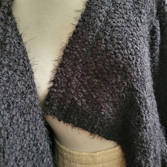 Foreign Exchange Fold Over Boucle Sweater / Size Small - Picture 3 of 6